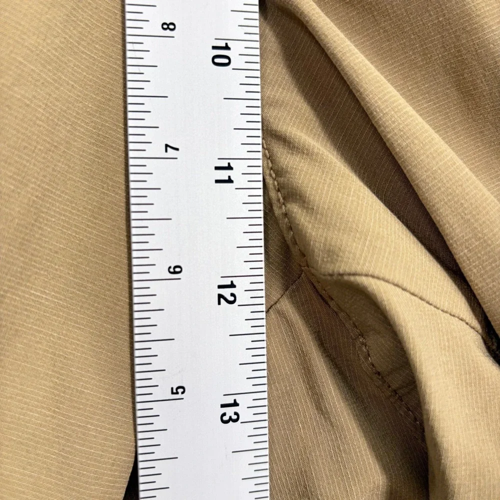 Banana Republic Ripstop Shorts Mens 36 Tan Stretch Elastic Back